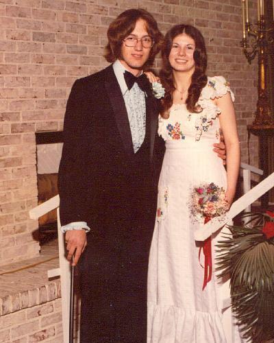 Larry & Cheree 1973 Prom !