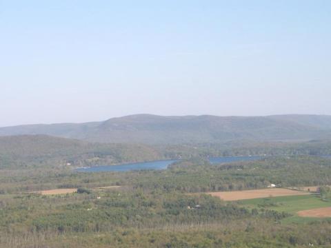 Massachusetts looking over CT