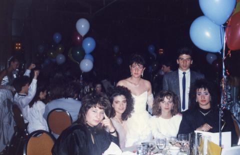 Prom 87