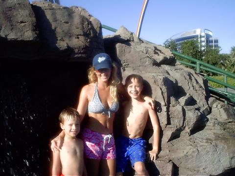 Me & Brandon & Bradley in AZ 2004