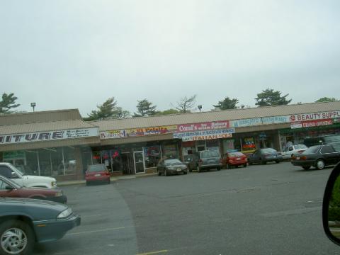 shopping ctr. Suffolk ave and Jefferson