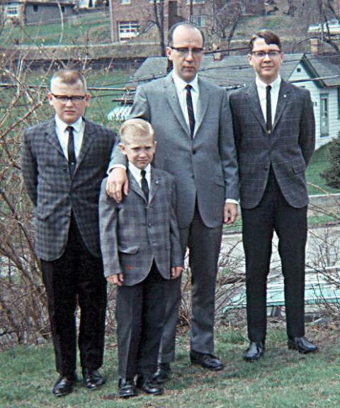 1965 DENNIS,DANNY, DAD(DONALD) AND JIM