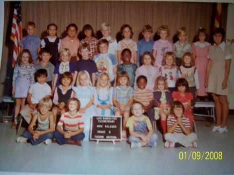 Second grade Mrs Salgodo's class 1976