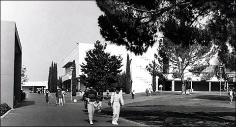 1980s_campus