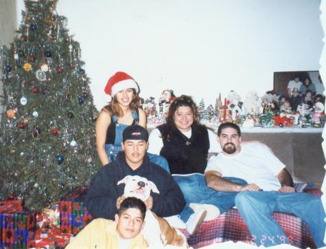 Family pic @ my parents house Xmas '99