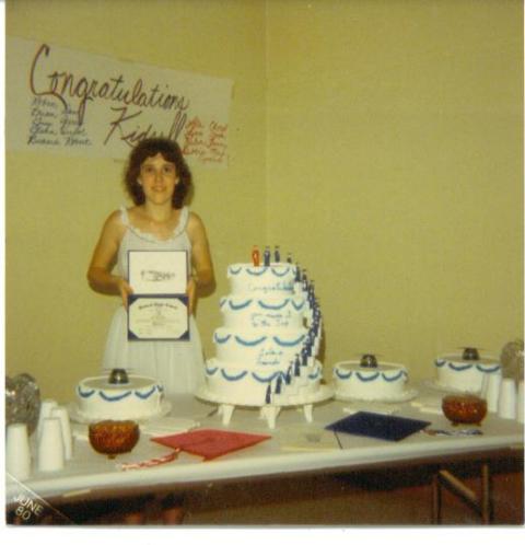 Lola Mason grad party-cake