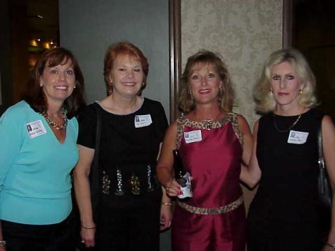 Glenda,Debbie,Carol and Joanie