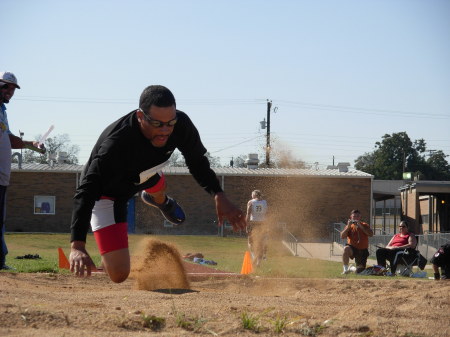 WHO SAYS OLD GUYS CAN'T JUMP