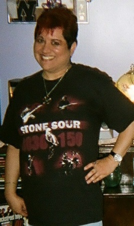 sharonstonesourt-shirt (3)