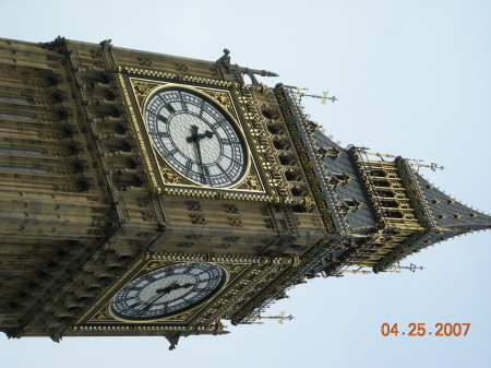 A big clock