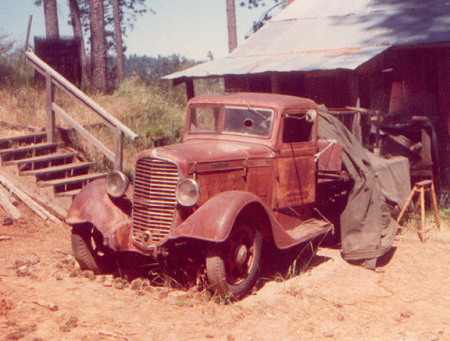 1934 Diamond T