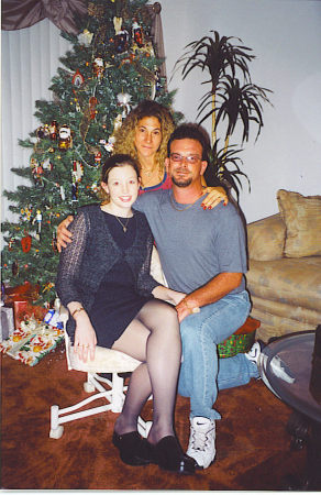 CATHY,TIFFANI AND ME XMAS PIC