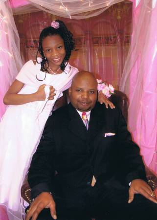 FATHER/DAUGHTER DANCE 4/2007