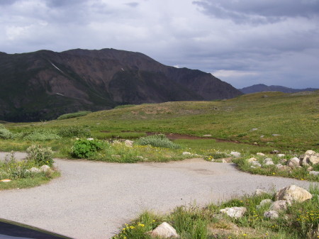 Independence Pass trail