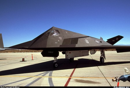 F-117A