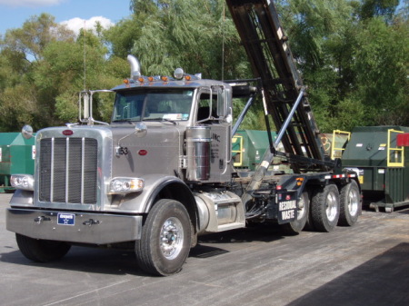 my new work truck 2008 peterbilt 004