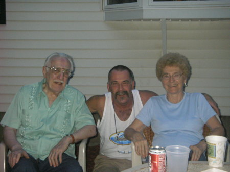 Matt Senior, Me and Mom Doris