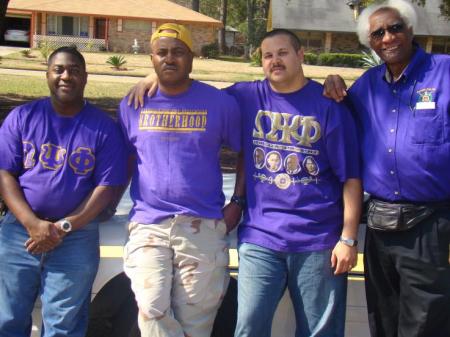 Chilling with the Ques