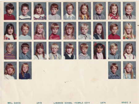 Mrs. Davis 3rd grade 1973 -1974