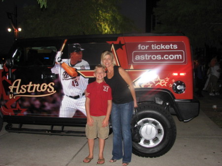 Hunter and Melissa at the Astro's game