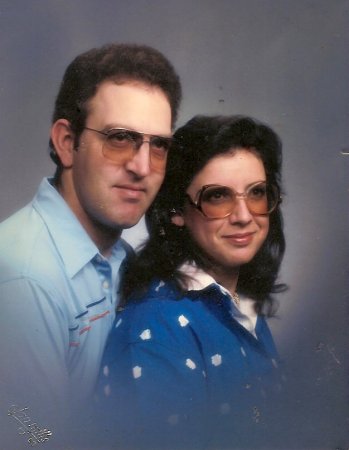1983 Mike and Deanna Hamilton