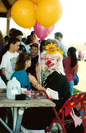 1996 Gresham Face painting