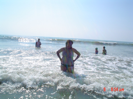 IM ON THE BEACH!