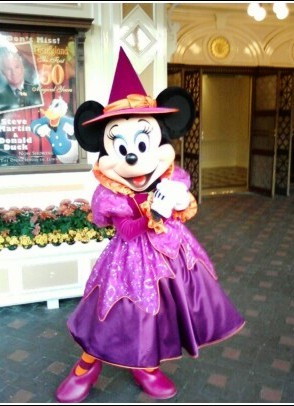 halloween minnie