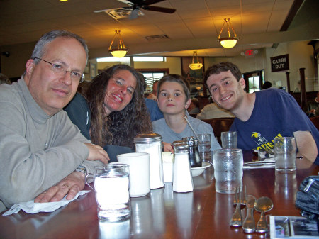 Brother Jeff, sister Leslie, Scott and Matt