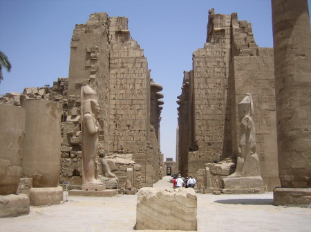 luxor 2004