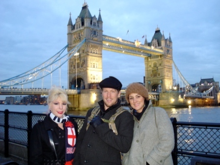 Kids at the London Bridge