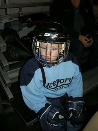 Garrett - Hockey