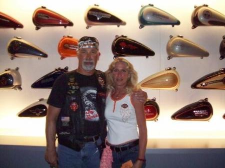 HARLEY DAVIDSON 105 ME & MINE