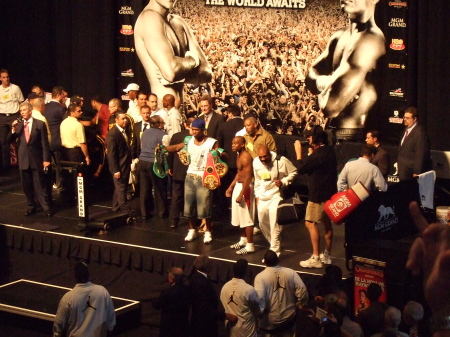 Floyd Maywheater and Fifty at the weigh-in