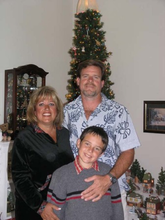Debbie, Steve, and son Dale
