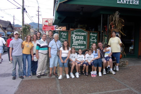 The Hudson clan in Tennessee.