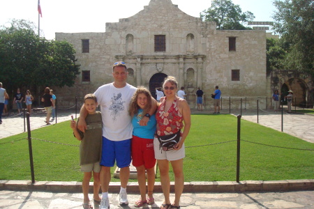 in front of the alamo '08