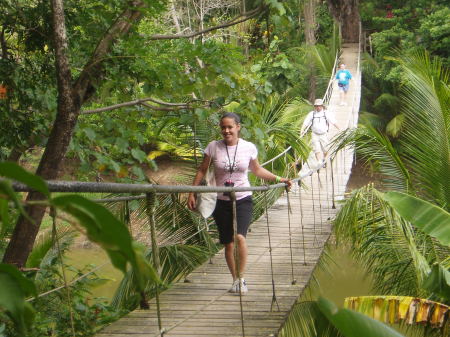 hondurian fun bridge