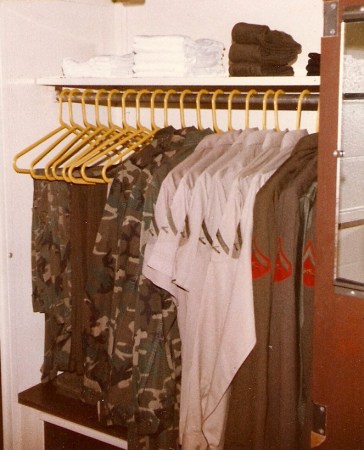 USMC - Uniform closet