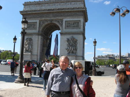Rosemarie and Clyde in Paris