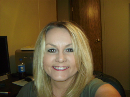 Lisa Thacker's Classmates® Profile Photo