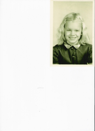 lynne's 1st grade photo