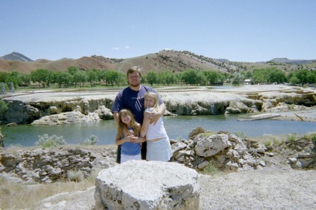 MY GIRL AND ME IN YELLOWSTONE