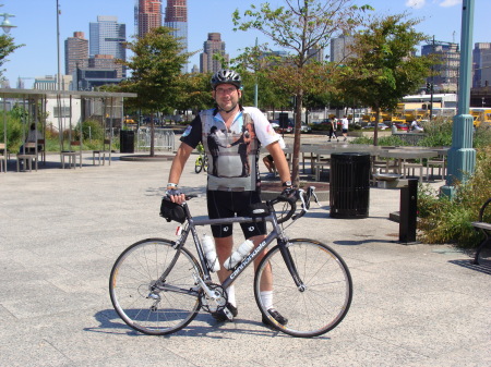 Cycling by the Hudson