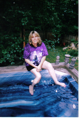 carrie at hot tub