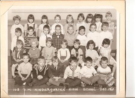 class of 1968,kindergarten