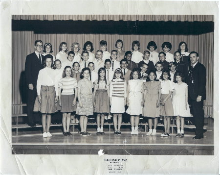 Dianne Tercey's album, 6th Grade Halldale