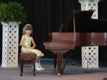 Haley's piano recital