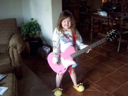 Rock on! Emily is bringin' back '80s metal!