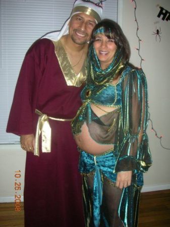 Halloween with my pregnant belly!